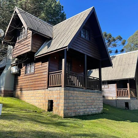 Cabanas Leao Da Tribo De Juda Канела Екстериор снимка